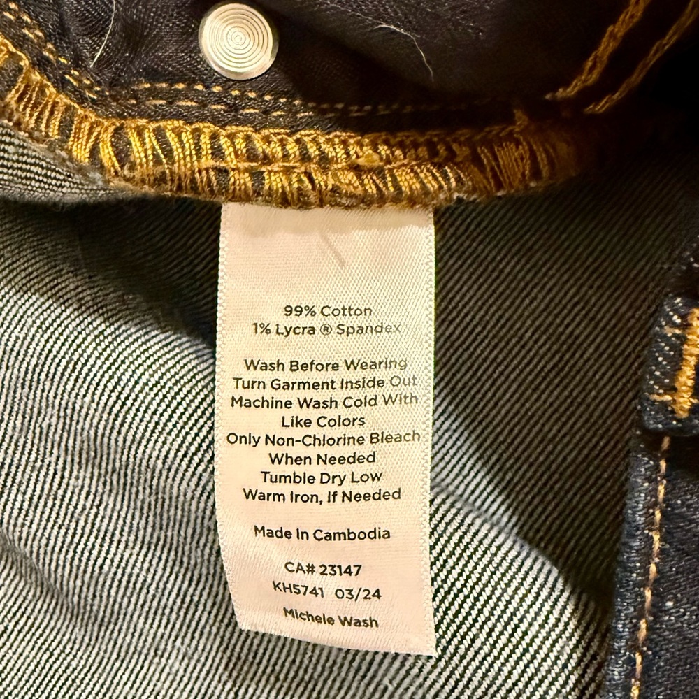 Talbots Dark Wash High Waisted Relaxed Straight Leg Jeans Size 16W - Picture 8 of 8